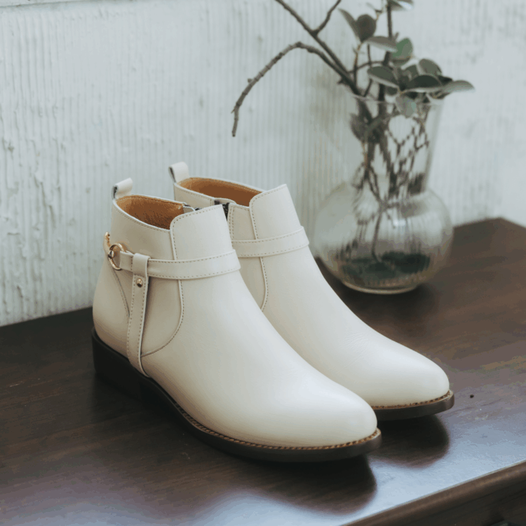 紐約紐約∥手作牛皮馬斜釦靴∥米白