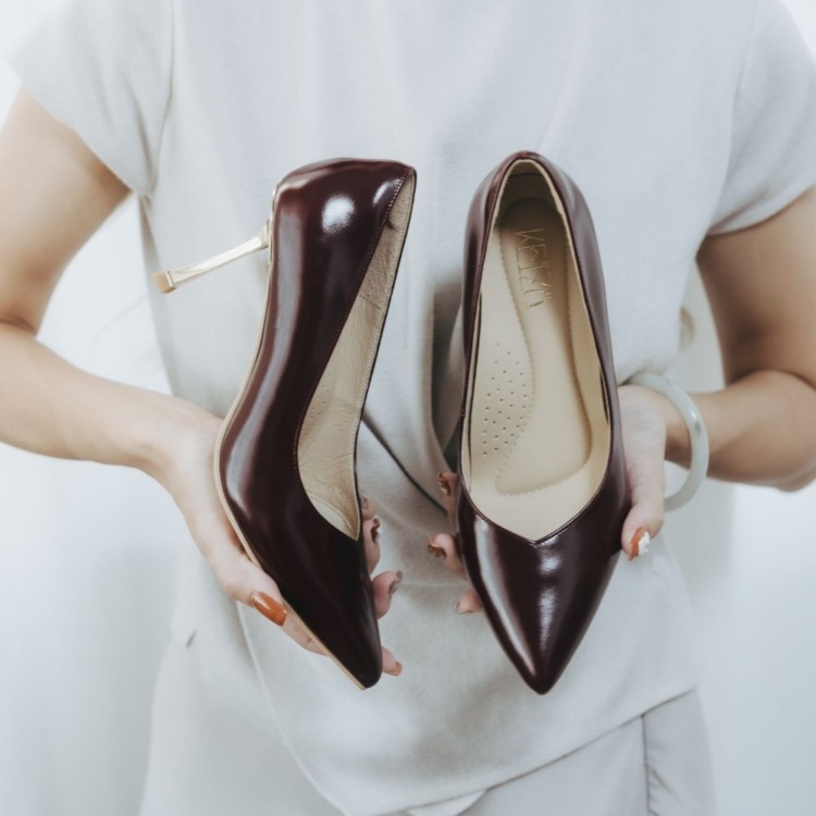 Élise獨立之心∥7cm油皮金屬超穩跟∥酒紅