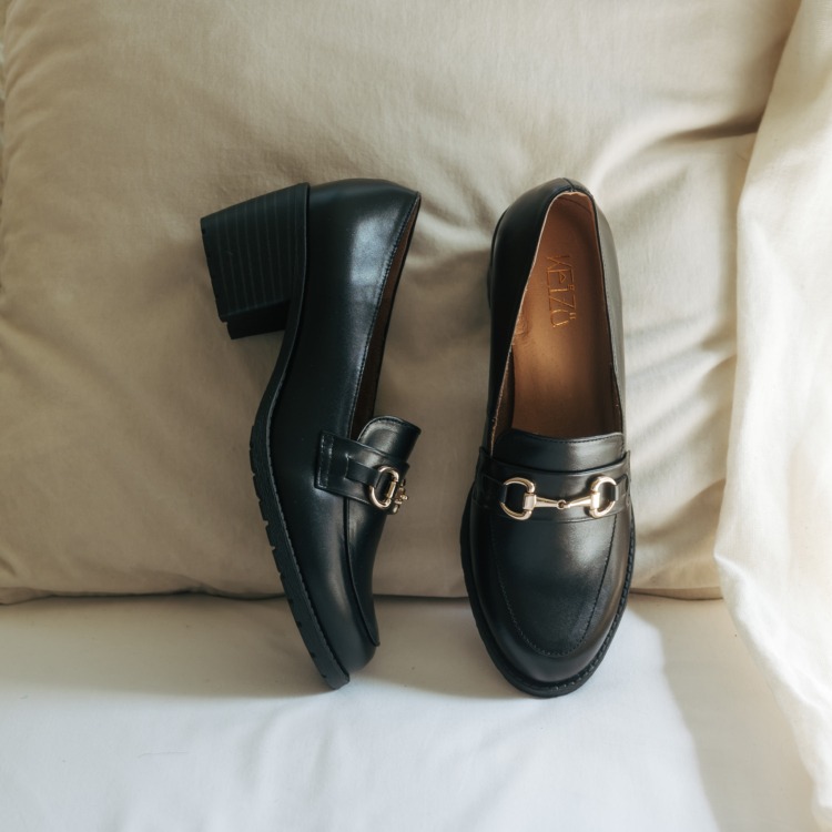 暮霧序曲∥油臘高跟樂福∥黑